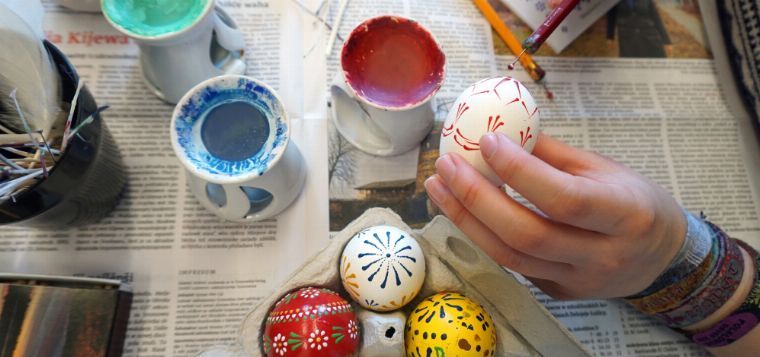 Workshops zum Verzieren von sorbischen Ostereiern