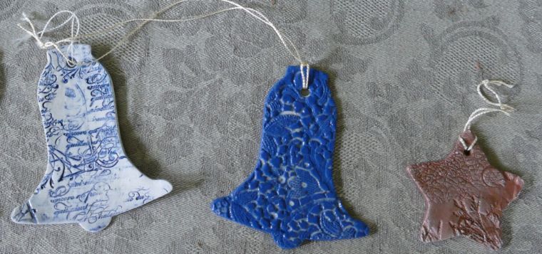 Familienangebot: Weihnachtsbaumanhänger gestalten