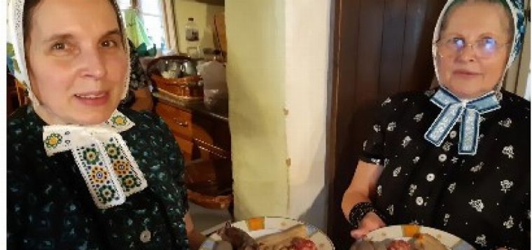 Schlachtefest auf dem Njepila-Hof