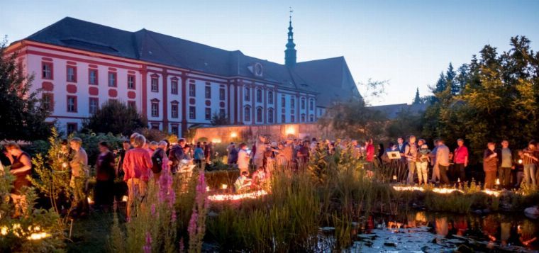Gartennacht "Im Schein von 1.000 Lichtern"