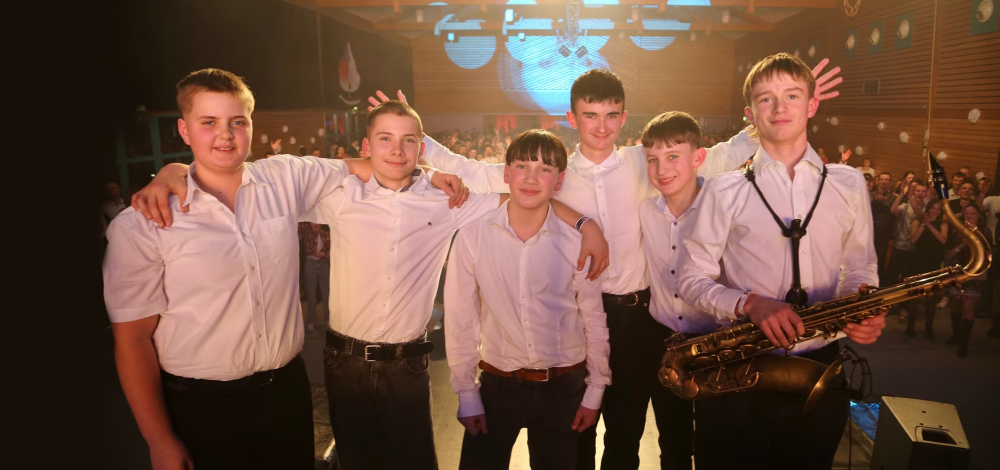 KULTURGARTEN: Šwintuchi & Radwor Brass