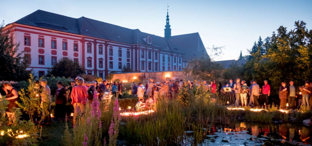 Gartennacht "Im Schein von 1.000 Lichtern"